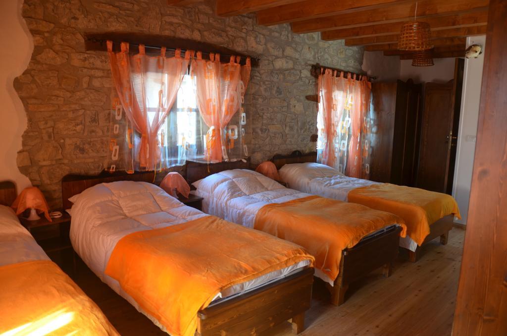 Il Riccio E Il Gufo Hotel Cepletischis ภายนอก รูปภาพ
